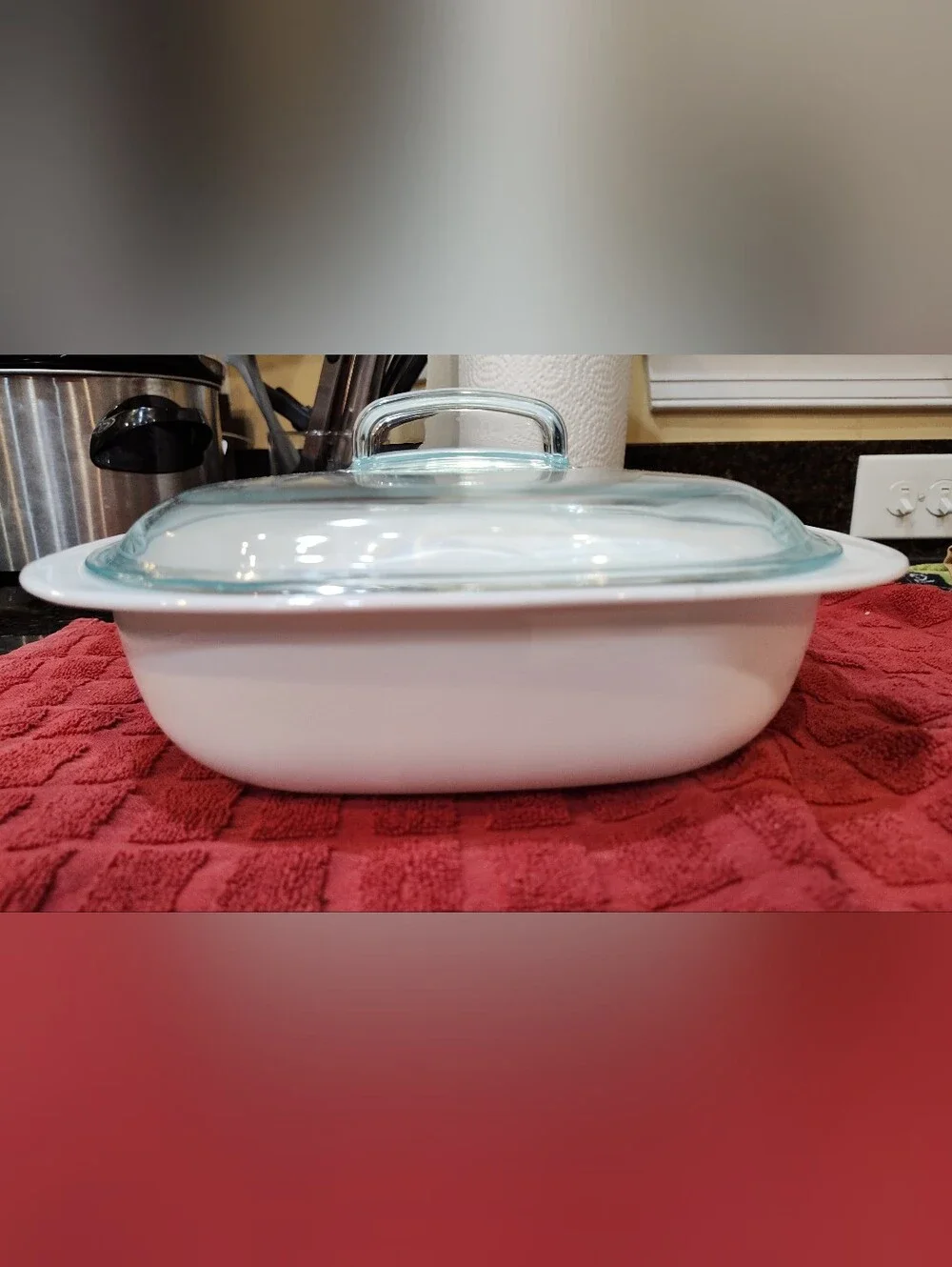 Corning Simply Lite 2.5 Qt. Square White Casserole W/Pyrex Glass Lid, 11